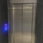 درب اسانسور اتوماتیک