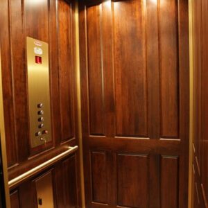 کابین آسانسور چوبی